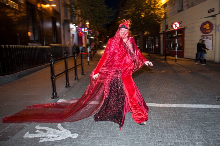 Mangina Jones en route to A Wake for Roger Casement - Photo John D Kelly